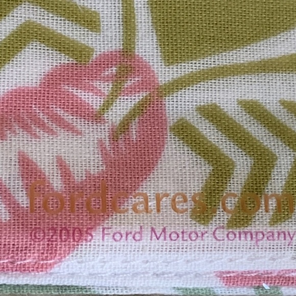 Ford Warriors in Pink Breast Cancer Scarves (set of 3) 2005, new in packaging - Picture 5 of 5